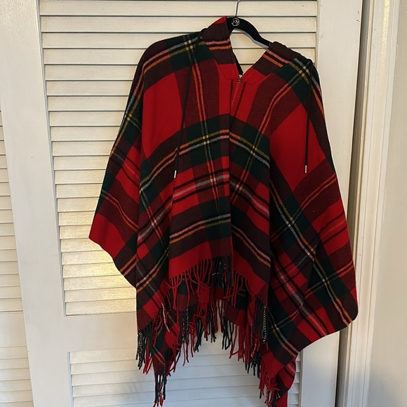 LL Bean sold out wool poncho one size - Picture 5 of 5